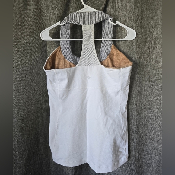 Lululemon Athletica Racer Back Tank Top White/Grey Sports Bra Built In Size 12 - Picture 2 of 5
